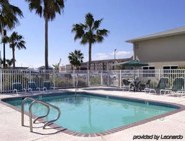 Super 8 By Wyndham